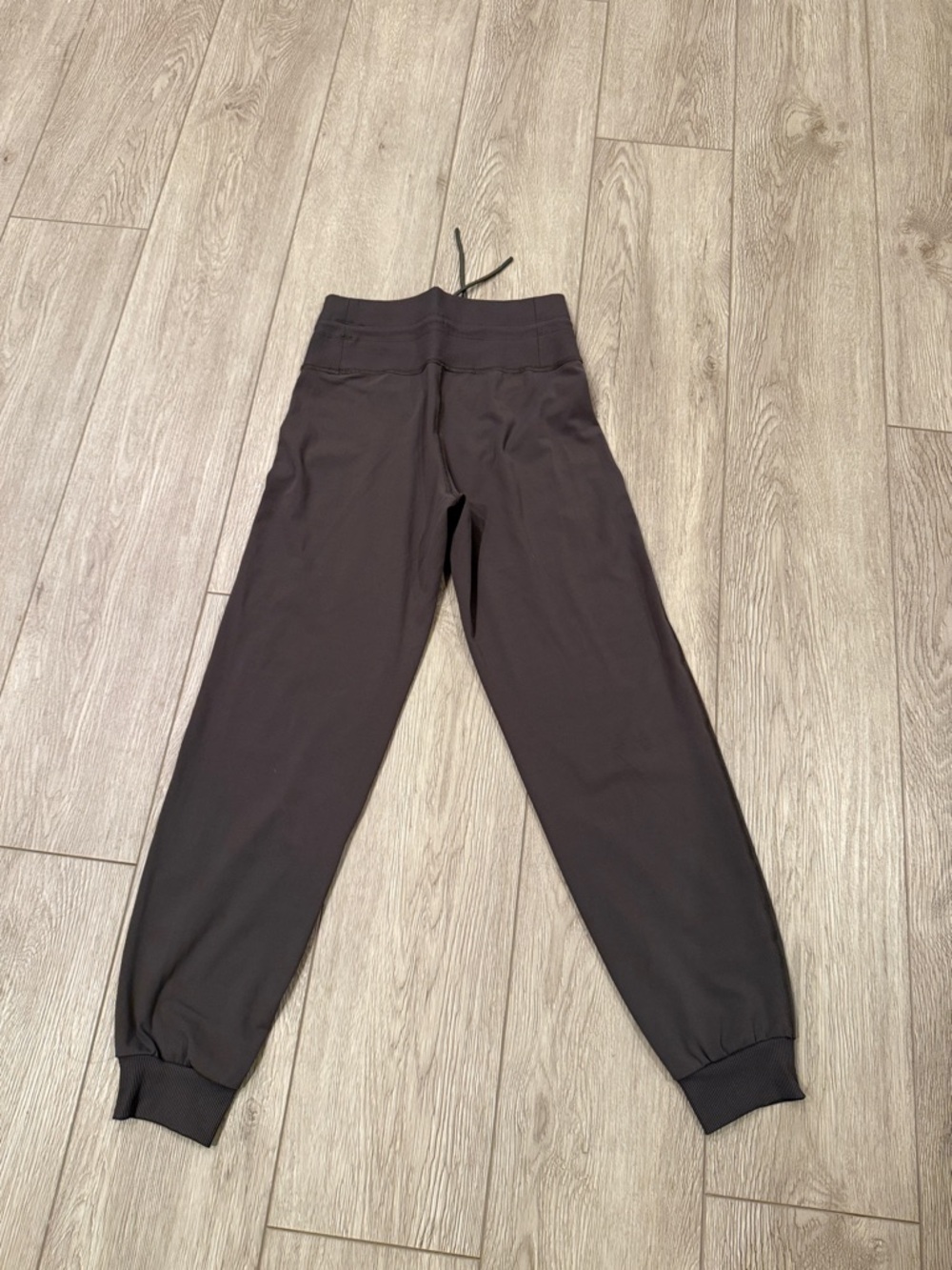 Vuori Women's Dark Brown Drawstring Jogger Pants - Picture 5 of 5